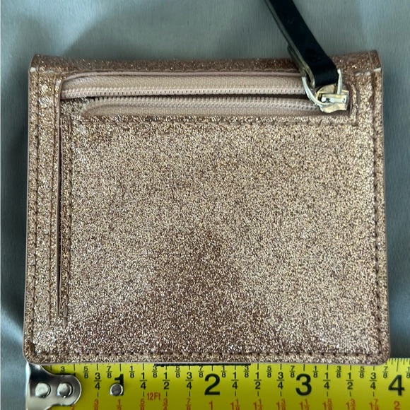 Kate Spade small wallet in rose gold - Picture 3 of 5